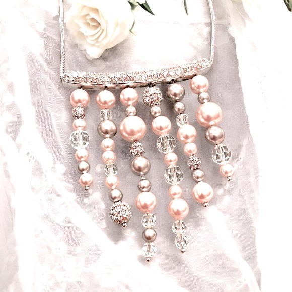 N129 Rare Swarovskiki Pearl and Crystal Fringe Collar Necklace with extender - Picture 1 of 6